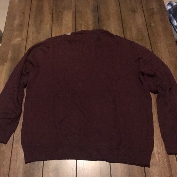 Argyle V Neck Sweater - Picture 2 of 5